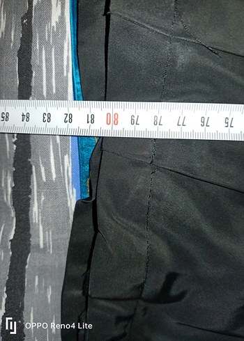 Düğmeli Siyah Midi  Kaban - Görsel 4