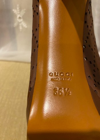 GUCCI Delikli, Bej Deri Topuklu Kadın Ayakkabı - Görsel 8