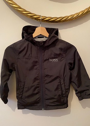 BOSS Kidswear 4 Yaş