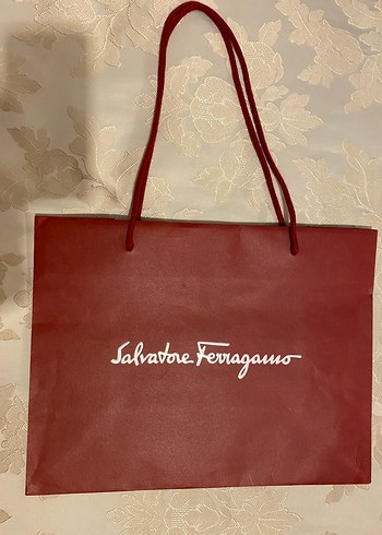 Salvatore Ferragamo Bordo Alisveris Cantasi Karton Poset