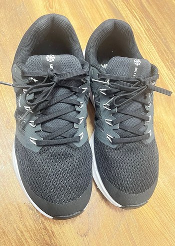 Nike Siyah Bağcıklı Erkek Koşu Ayakkabısı Run Swift 3 - Görsel 3