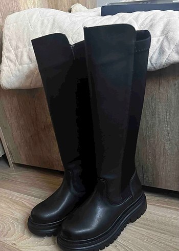 Siyah Kadın Dizüstü Lastik Topuklu Çizme - Görsel 2