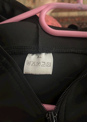 Beşiktas amblemli fermuarlı eşofman üstü - Görsel 3