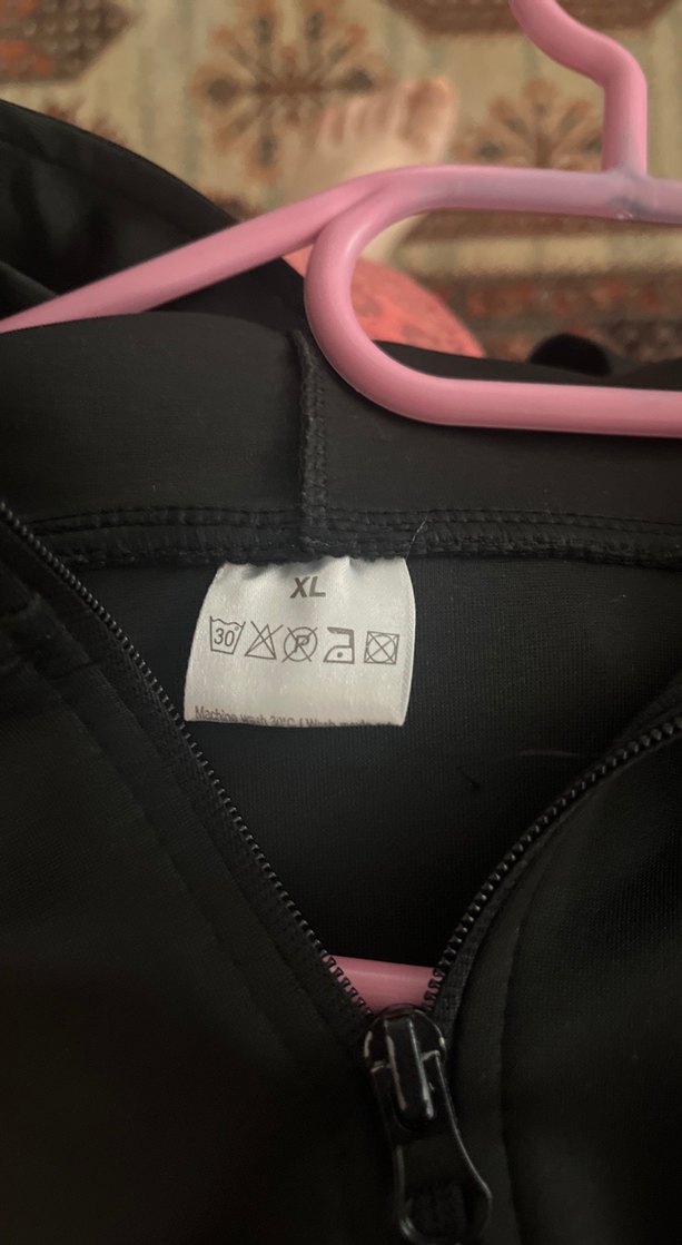 Beşiktas amblemli fermuarlı eşofman üstü - Görsel 3