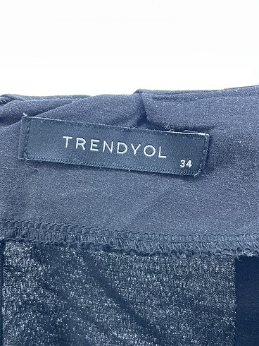 34 Beden siyah Renk Trendyol & Milla Mini Etek %70 İndirimli.