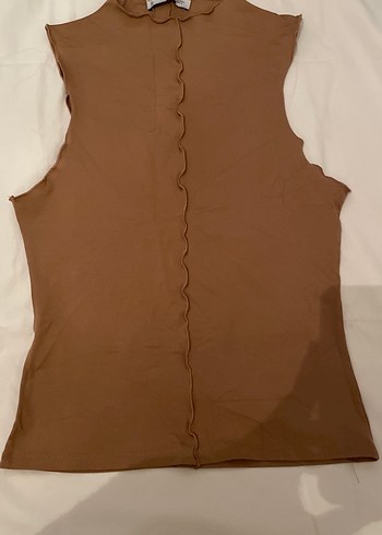 Kolsuz Yüksek Yakalı Kadın Atlet - Görsel 2