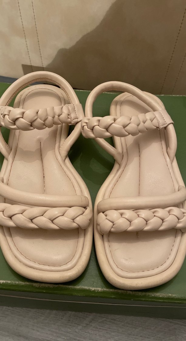 Bej Deri  Kadın Sandalet - Görsel 2