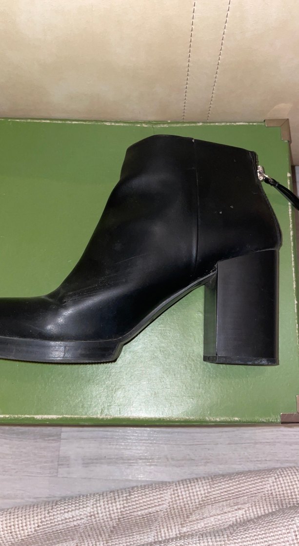Siyah Deri  Topuklu Kadın Botları - Görsel 3
