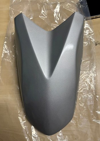 Yamaha Xmax 250/400 2014-2017 model ön çamurluk orijinal - Görsel 7