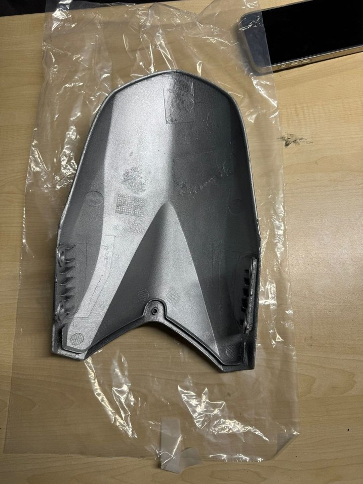 Yamaha Xmax 250/400 2014-2017 model ön çamurluk orijinal - Görsel 4