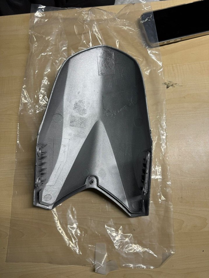 Yamaha Xmax 250/400 2014-2017 model ön çamurluk orijinal - Görsel 3