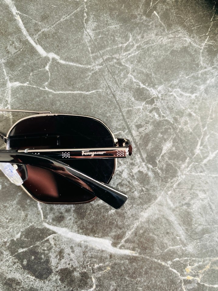 FERRAGAMO GÜNEŞ GÖZLÜĞÜ - Görsel 4