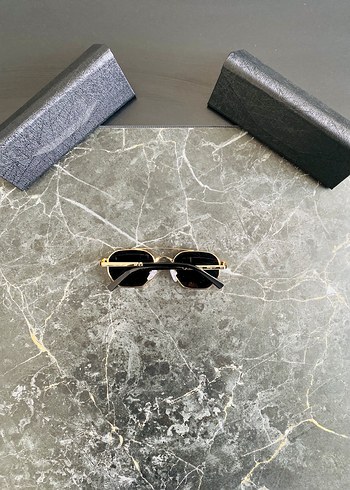 FERRAGAMO GÜNEŞ GÖZLÜĞÜ - Görsel 2