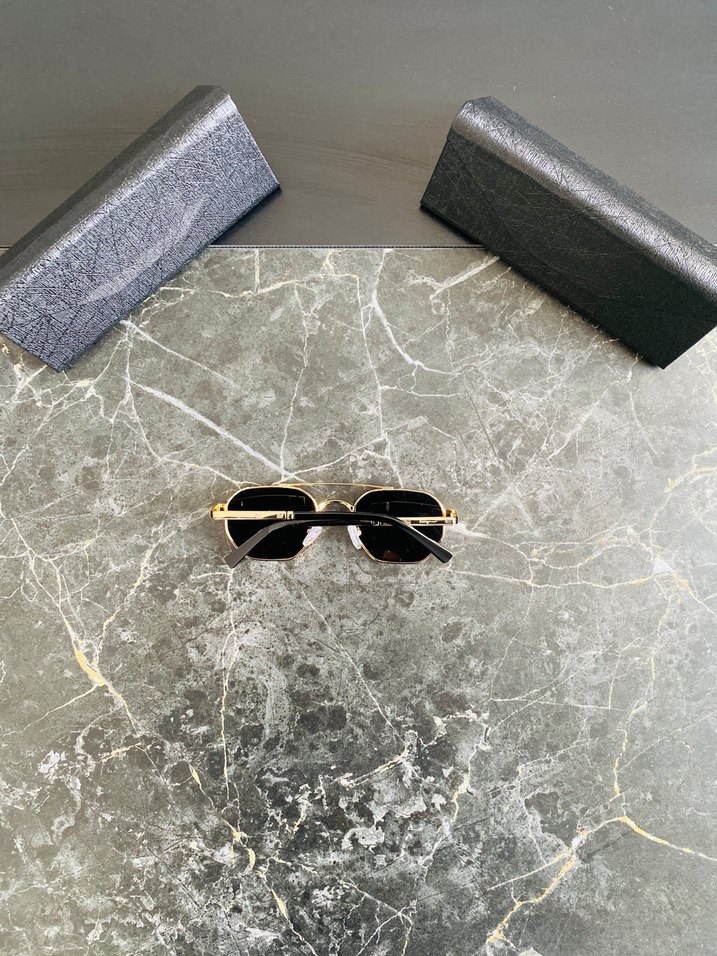 FERRAGAMO GÜNEŞ GÖZLÜĞÜ - Görsel 2