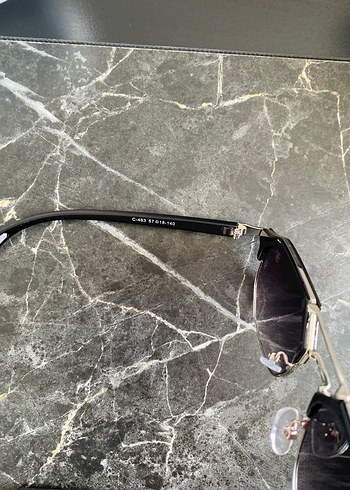 R-B CLUBMASTER GÜNEŞ GÖZLÜĞÜ - Görsel 6