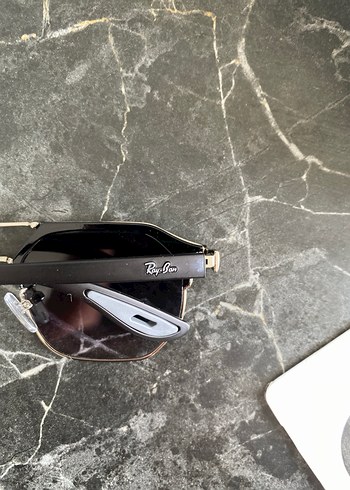 R-B CLUBMASTER GÜNEŞ GÖZLÜĞÜ - Görsel 4