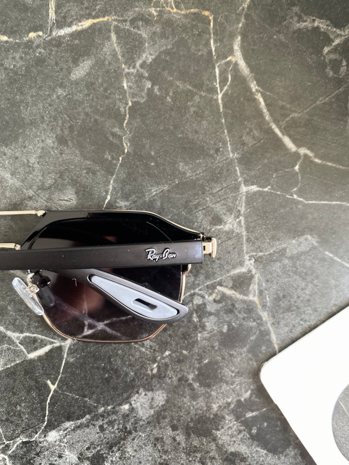 R-B CLUBMASTER GÜNEŞ GÖZLÜĞÜ - Görsel 4