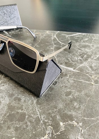 PORSCHE GÜNEŞ GÖZLÜĞÜ - Görsel 4