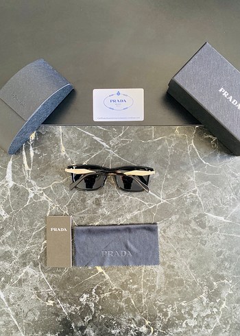 PRADA MİLANO - Görsel 2