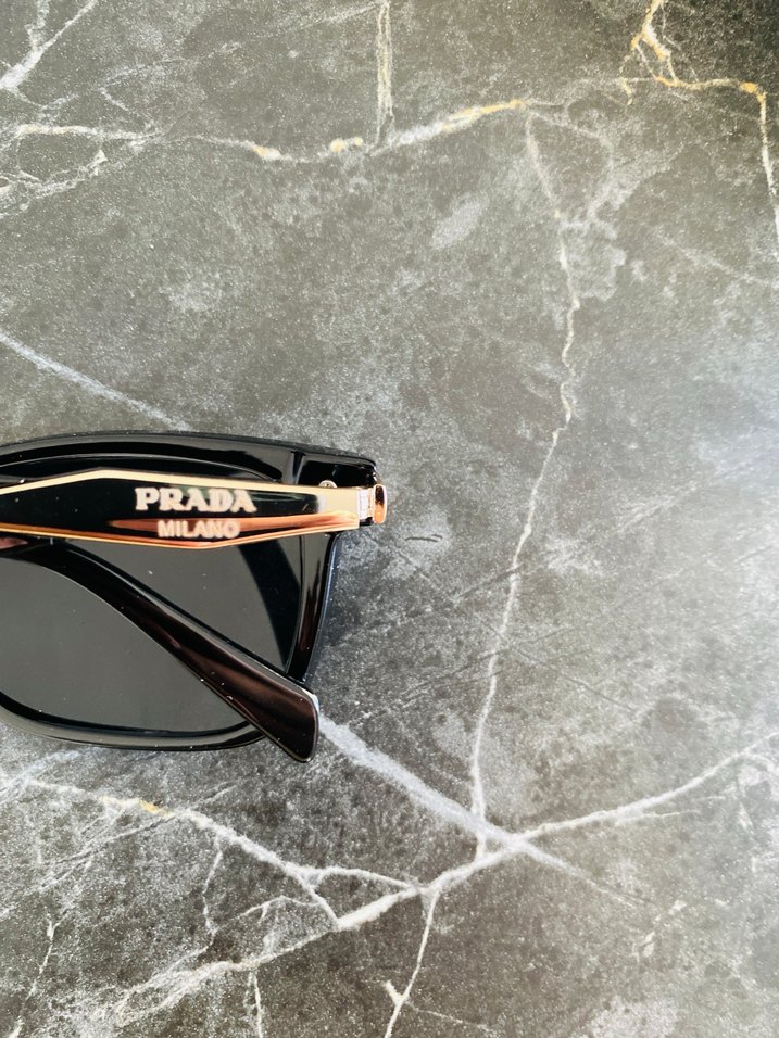 PRADA MİLANO - Görsel 3