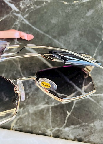 MİU MİU KADIN GÖZLÜK - Görsel 5
