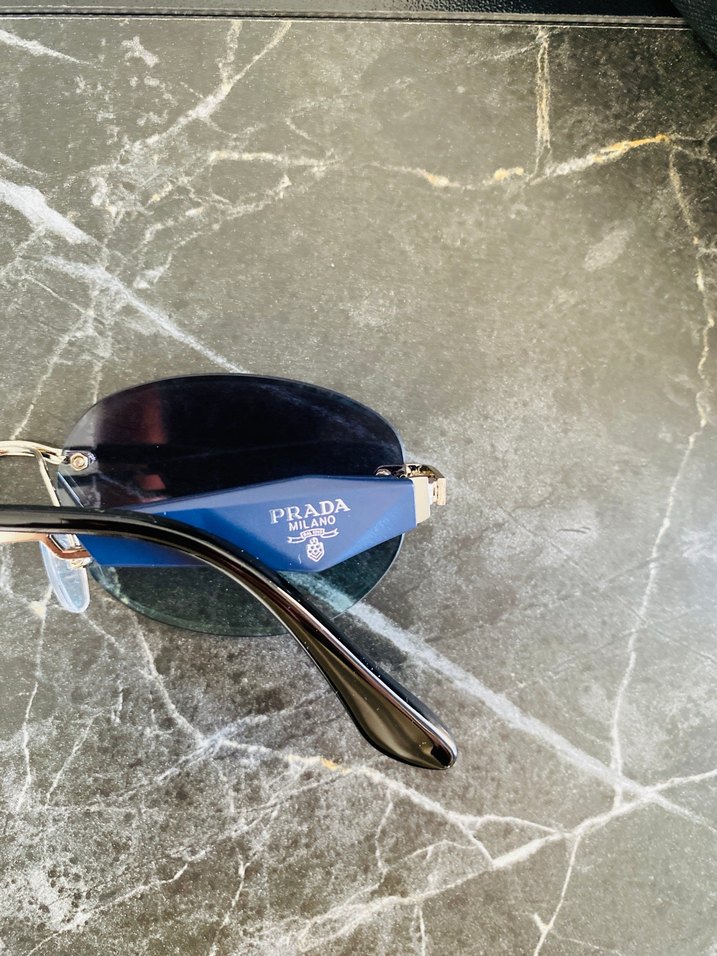 PRADA GÖZLÜK - Görsel 3