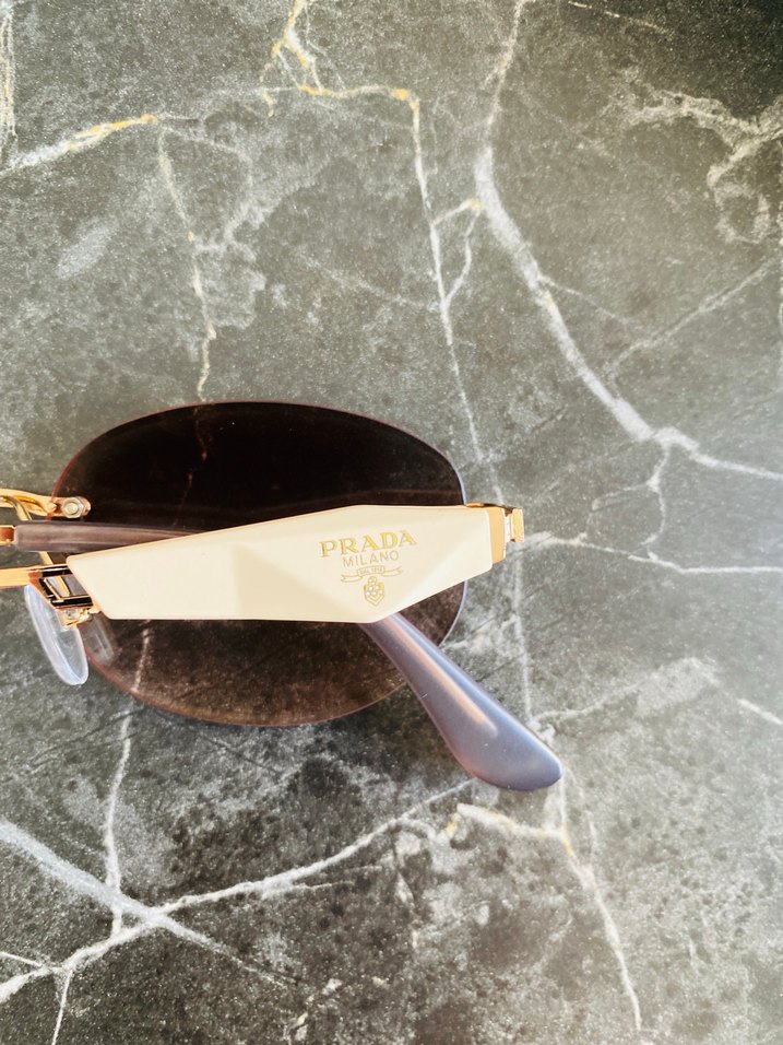 PRADA GÖZLÜK - Görsel 3