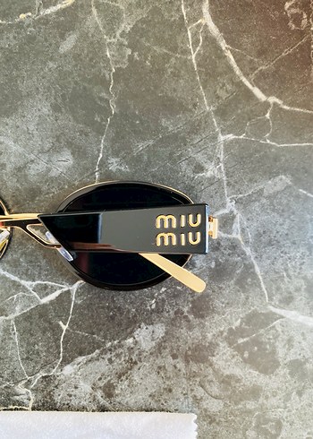 MİU MİU KADIN GÖZLÜK - Görsel 3