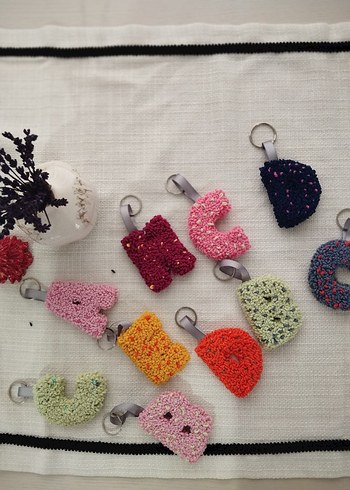 Sarı renkli punch b harfi 
İşlemeli Bohem Anahtarlık - Görsel 3