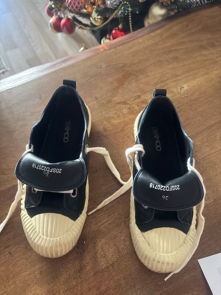 Siyah Kadın Spor Ayakkabı, Düz Taban - Görsel 4