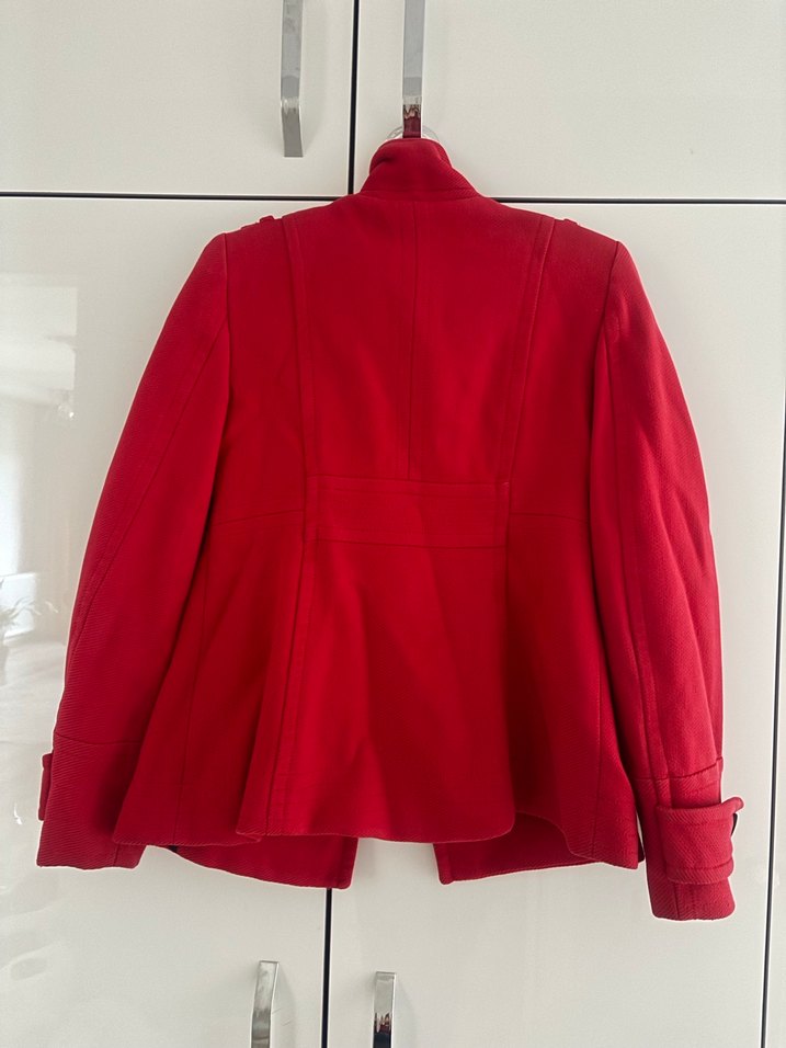 Kırmızı Çift Düğmeli Kadın Kaban - Görsel 2