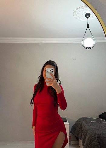 Uzun Kollu Kırmızı Midi Elbise - Görsel 2