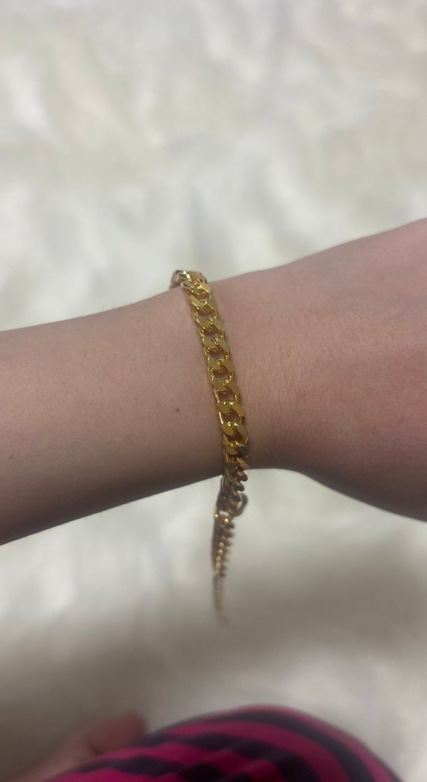 Zincir Detaylı Altın Rengi Bileklik - Görsel 2