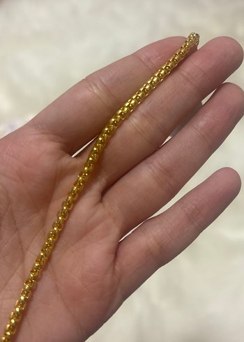 Zincir Detaylı Altın Rengi Kadın Bileklik - Görsel 2