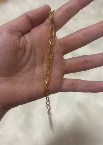 Zincir Detaylı Altın Renk Kadın Bileklik - Görsel 2