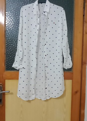 Uzun Kollu Puantiyeli Beyaz Gömlek - Görsel 2