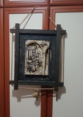 Bej Tonlarında Koyu Renk Çerçeveli Tablo - Görsel 2