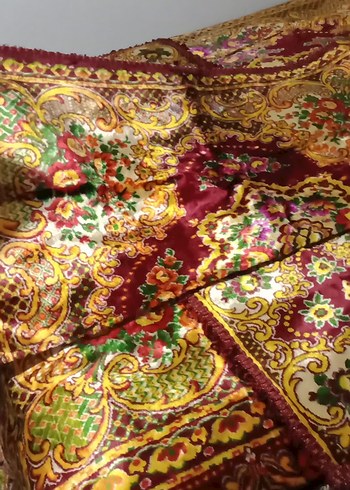 Bordo Desenli Parlak yatak örtüsü 4 parça - Görsel 3