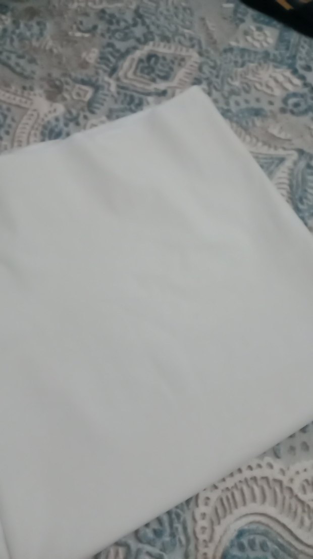 Beyaz Düz Yatak Örtüsü - Görsel 2