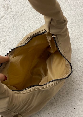 Bej Parlak Kadın Omuz Çantası - Görsel 3