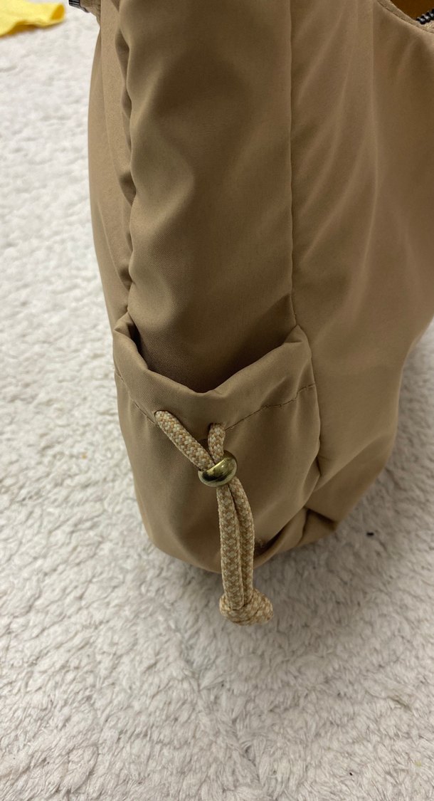 Bej Parlak Kadın Omuz Çantası - Görsel 4