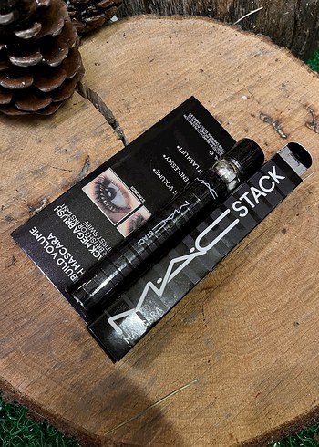 MAC Stack Maskara Siyah - Görsel 2