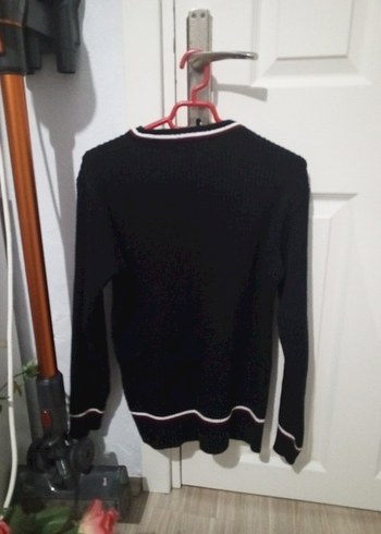 Siyah V Yaka Erkek Triko Kazak - Görsel 2