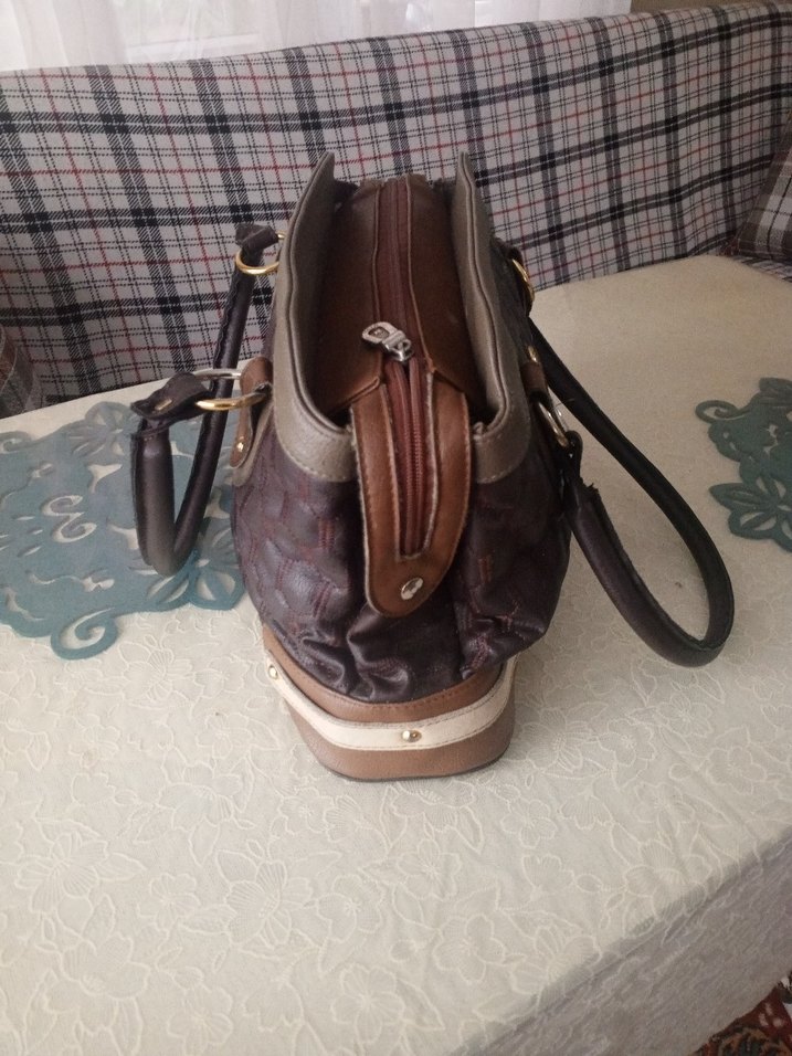 Kahverengi Deri Tokalı Kadın Çanta - Görsel 3