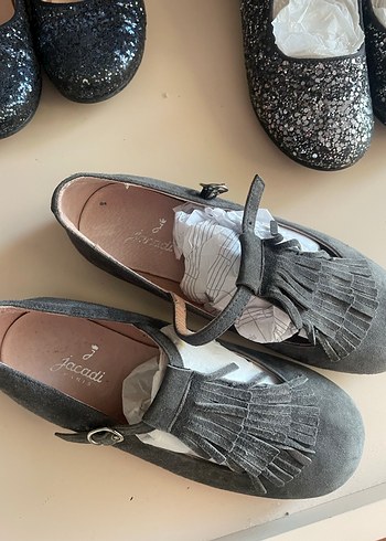 Gri Süet Tokalı Kız Babet Ayakkabı - Görsel 2