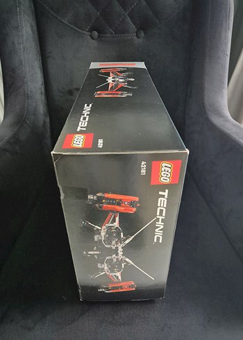 LEGO Technic Uzay Gemisi 42181 - Görsel 2