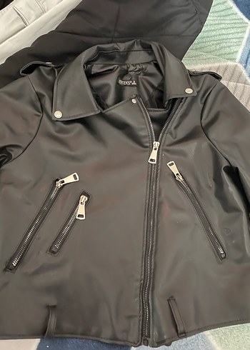 Siyah Deri Kadın Ceket Fermuarlı - Görsel 2