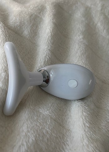 Yüksek EMS Teknolojili Yüz ve Boyun Kırışıklık Cihazı - Görsel 4