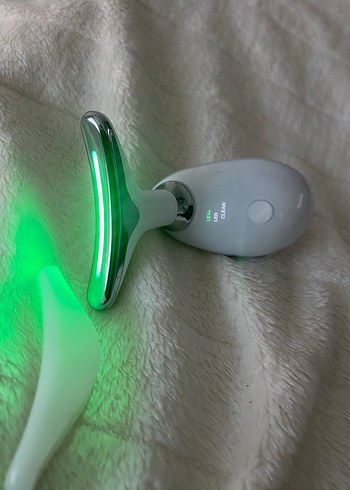 Yüksek EMS Teknolojili Yüz ve Boyun Kırışıklık Cihazı - Görsel 5