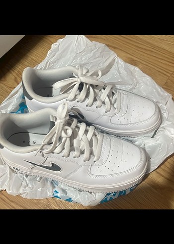 Beyaz Bağcıklı Kadın Spor Ayakkabı - Görsel 3